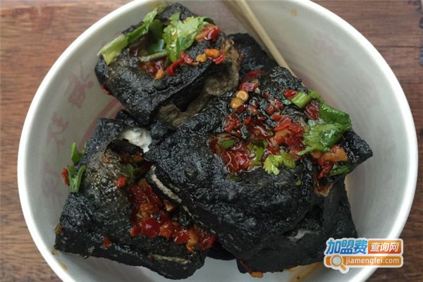 黑色经典长沙臭豆腐加盟