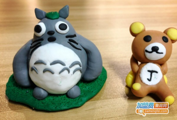 百变泥匠陶艺馆加盟费