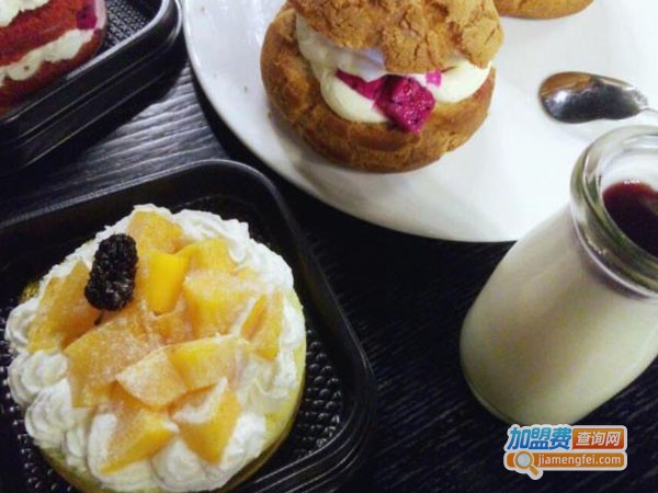 铭记甜品加盟费