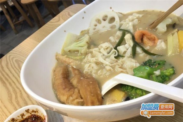 源煌麻辣烫加盟费