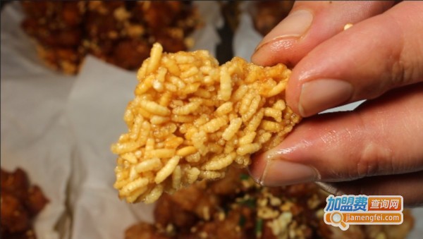 蟹黄锅巴鸡加盟费