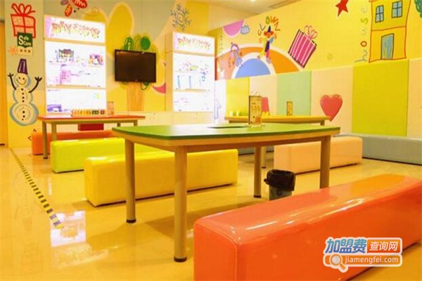 爱乐游儿童乐园加盟