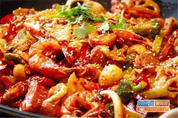 龙顺园麻辣香锅加盟费