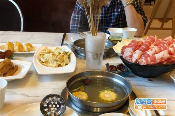 天辣绿色时尚餐厅加盟费