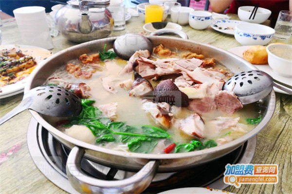 云南酸汤猪脚火锅加盟费