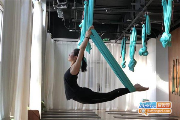 千水莲瑜伽加盟费