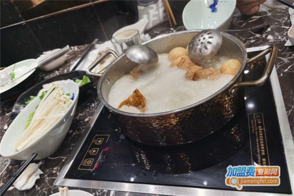 凰家汤物料理加盟费