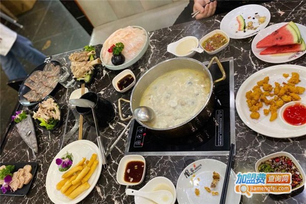 凰家汤物料理加盟费