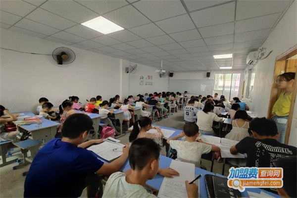 知源教育加盟费