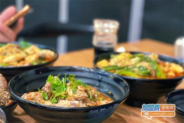 姥家戴记麻辣烫加盟