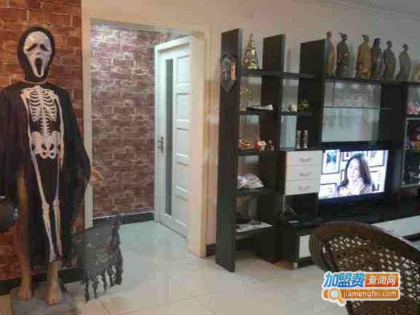 help真人密室逃脱加盟费