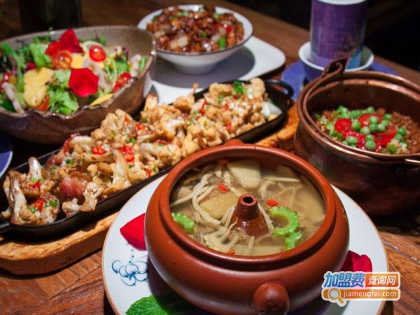 雀舞云南菜加盟费