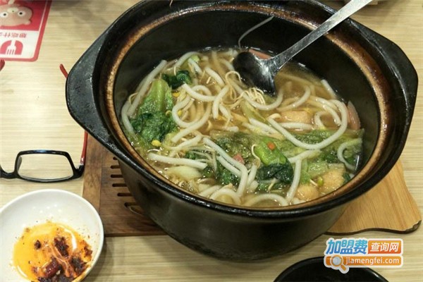 米坐米线加盟费