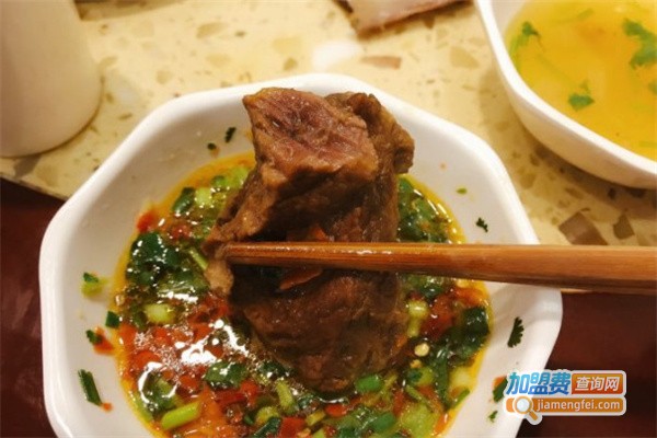 川味牛排汤锅加盟费