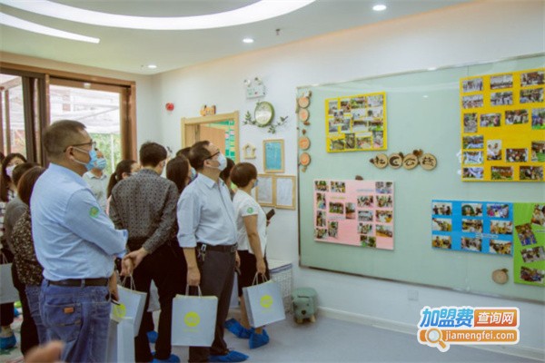 蜗贝家托育中心加盟费