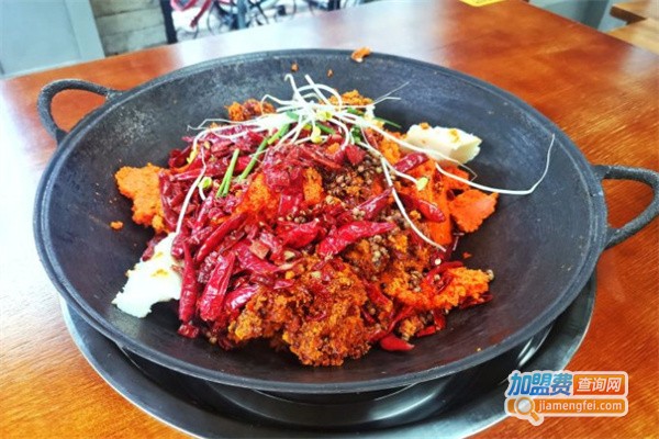 烫小嘴火锅加盟费