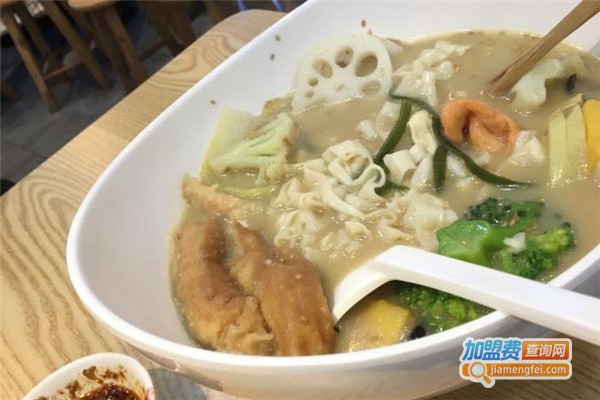 尚他家麻辣烫加盟费