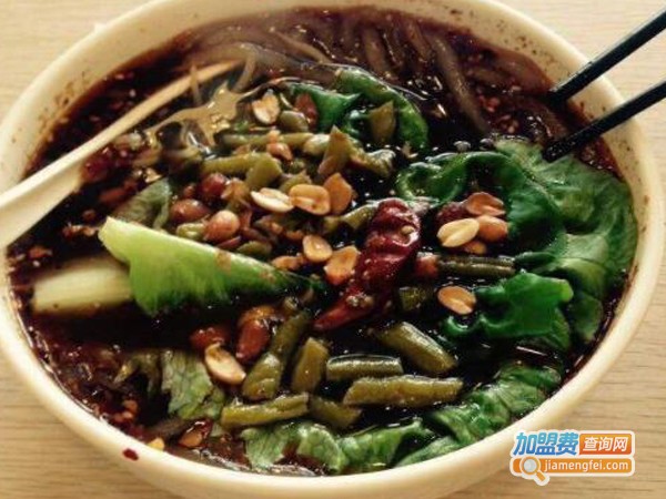 小师傅酸辣粉加盟费