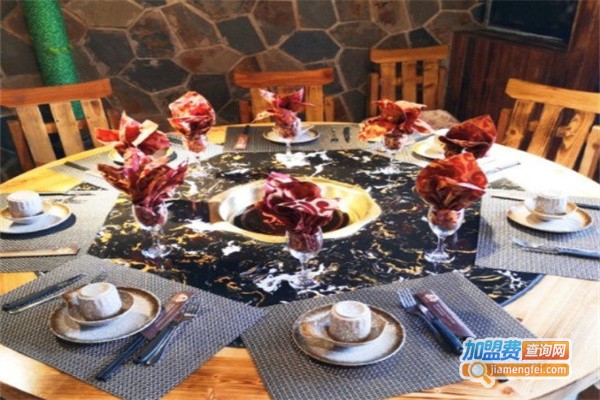 鼎鼎汤火牛排加盟费