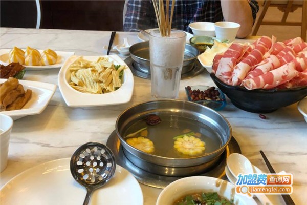 东方宴火锅加盟费