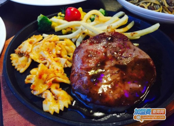 山姆大叔美式餐厅加盟费