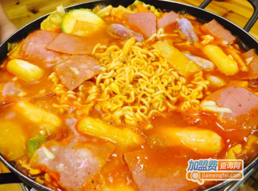 王妃家的年糕火锅加盟费