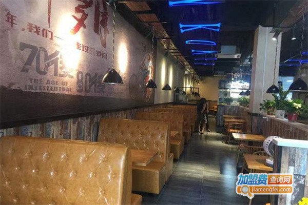 维客多牛排坊加盟费