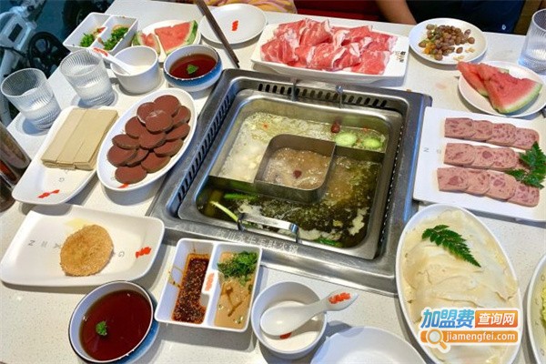 故川水牛毛肚火锅加盟费