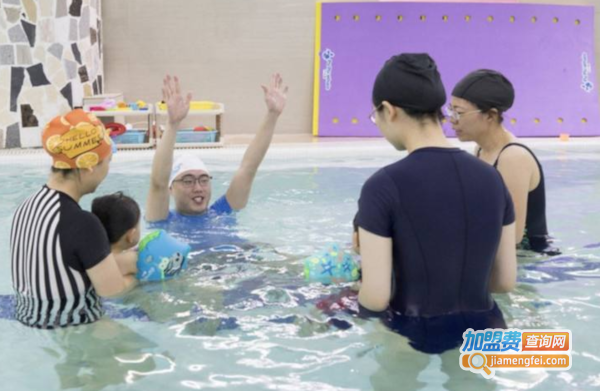 扑扑鲸亲子游泳中心加盟费