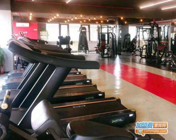 黄金时代健身俱乐部加盟费