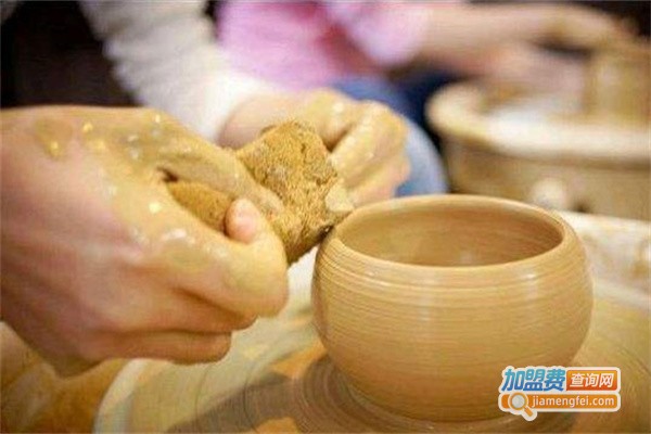 柒钥手工陶艺坊加盟
