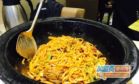 乡土居焖面加盟费