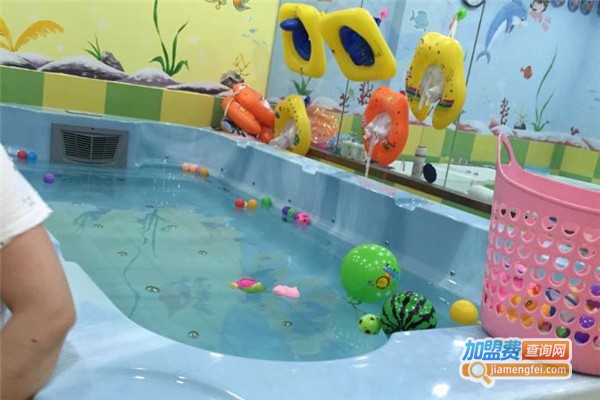 小鸭先知婴儿游泳馆加盟费
