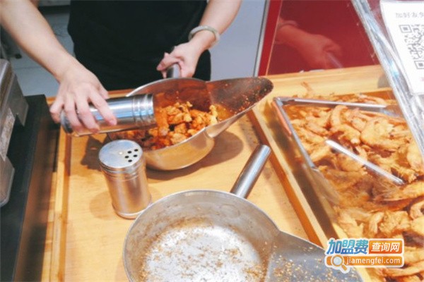 搂它炸肉加盟费