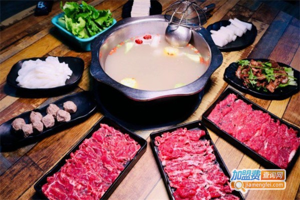 二叔鲜牛肉火锅店加盟费