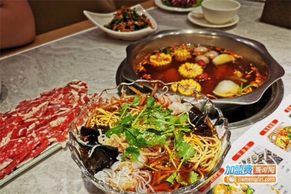 犇犇捞潮汕牛肉火锅加盟费