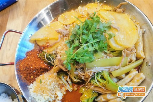 都可以盘盘麻辣烫加盟费