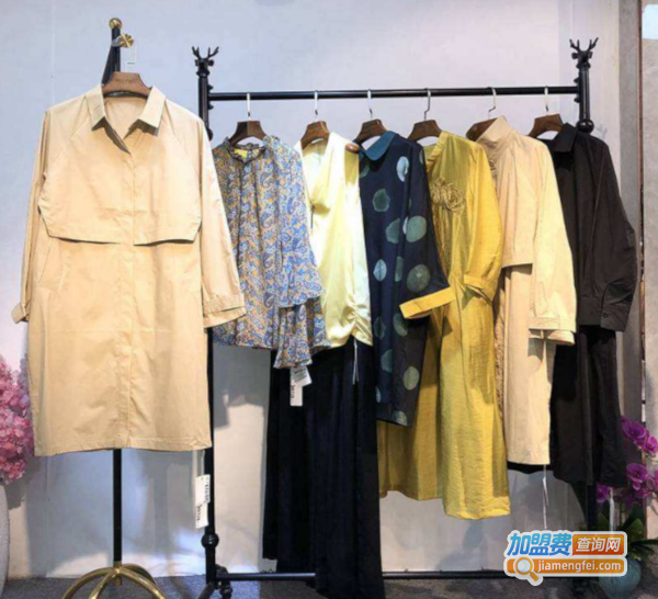 彩韵睐女装加盟费