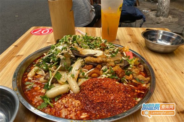 都可以盘盘麻辣烫加盟费