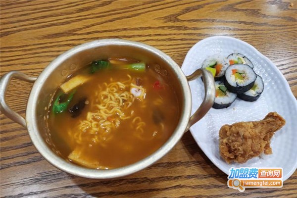 合利屋快餐加盟费