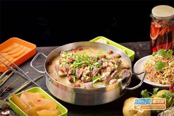 周阿宝牛骨火锅加盟费