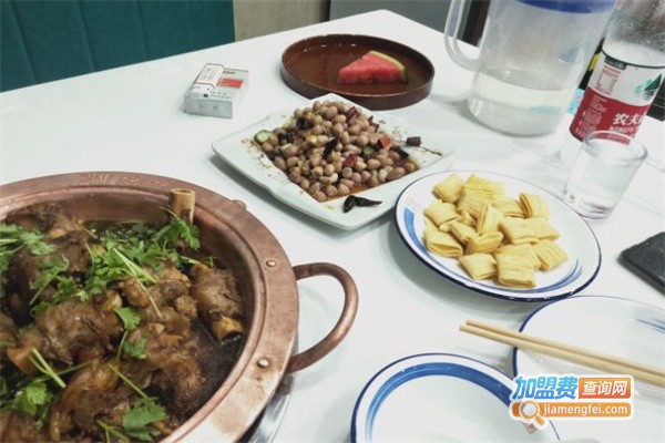 岁得安羊棒骨火锅加盟费