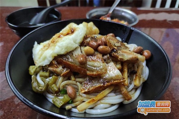 黑鼻子桂林米粉加盟费