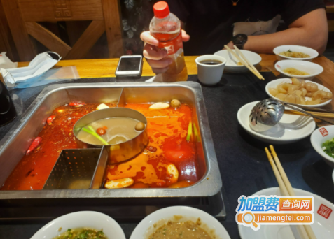 巴鼎火锅加盟费