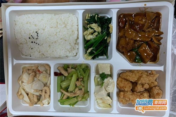 丽中家快餐加盟费