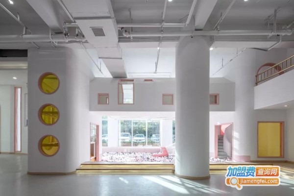 蒙特梭利早教中心