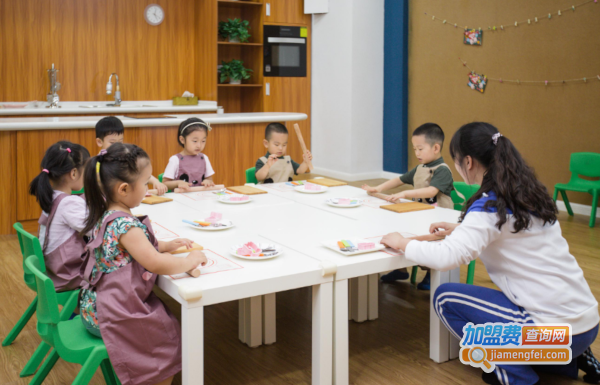 蒙特梭利早教中心