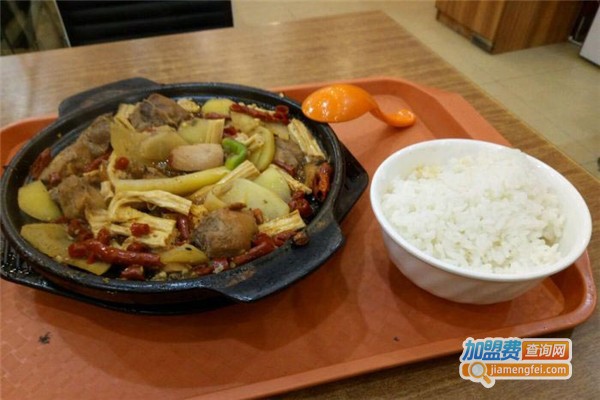 纯香居黄焖鸡米饭加盟费