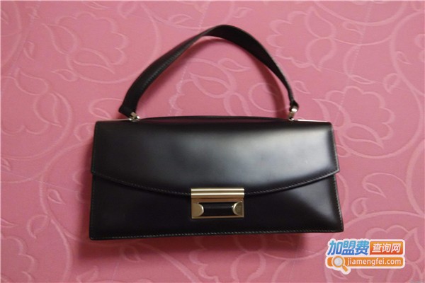 万里马皮具加盟费