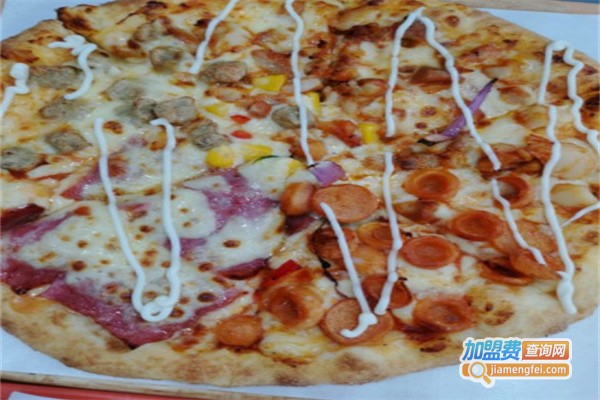 芝卷卷披萨加盟